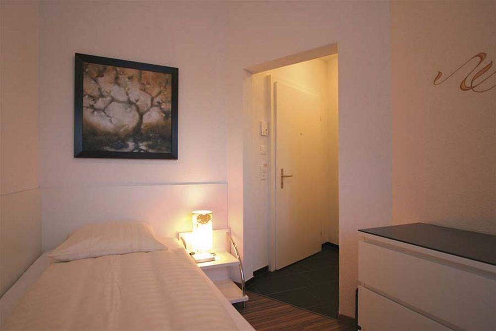 Swiss Star Marc Aurel - Self Check-In Apartment Zurich Ngoại thất bức ảnh